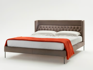 LIPP - Bed with tufted headboard _ Living Divani